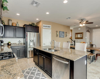 10413 E Natal Avenue - Photo Thumbnail 8