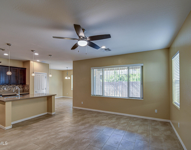 3114 E Franklin Avenue - Photo Thumbnail 11