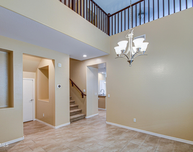 3114 E Franklin Avenue - Photo Thumbnail 2