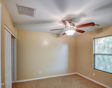 3114 E Franklin Avenue - Photo Thumbnail 42