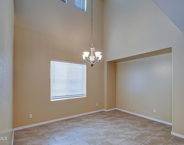 3114 E Franklin Avenue - Photo Thumbnail 13