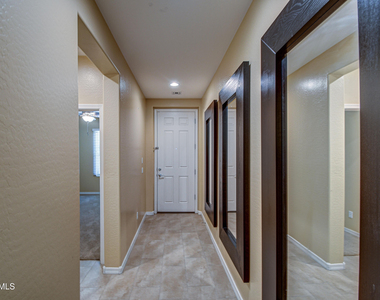 3114 E Franklin Avenue - Photo Thumbnail 1
