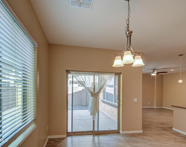 3114 E Franklin Avenue - Photo Thumbnail 15