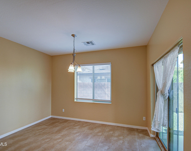 3114 E Franklin Avenue - Photo Thumbnail 16