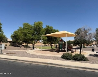 43205 W Jeremy Street - Photo Thumbnail 17