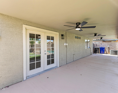 16723 N 160th Avenue - Photo Thumbnail 22