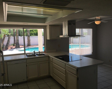 5623 E Aster Drive - Photo Thumbnail 27