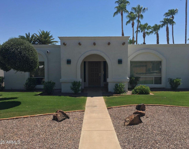 5623 E Aster Drive - Photo Thumbnail 1