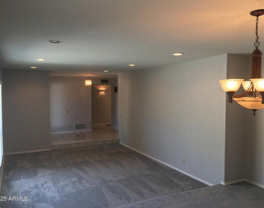 5623 E Aster Drive - Photo Thumbnail 8