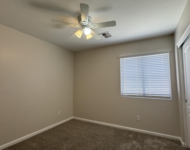 2115 N St Bonita Lane - Photo Thumbnail 10