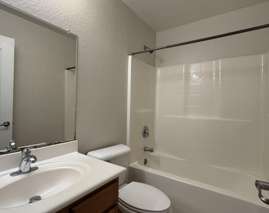 2115 N St Bonita Lane - Photo Thumbnail 9