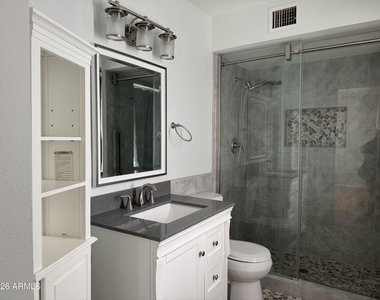 2755 E Michigan Avenue - Photo Thumbnail 13