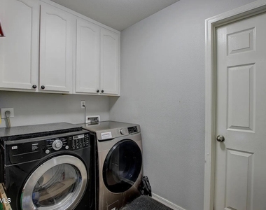 2755 E Michigan Avenue - Photo Thumbnail 7