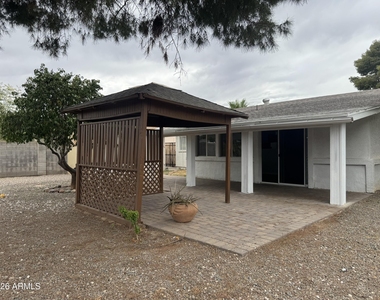 2755 E Michigan Avenue - Photo Thumbnail 16