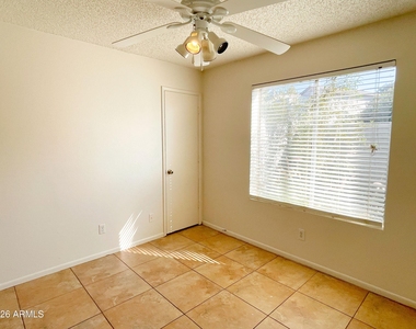 19601 N 7th Street - Photo Thumbnail 17
