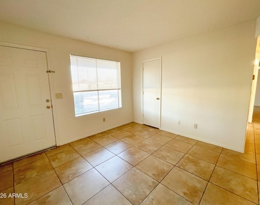 19601 N 7th Street - Photo Thumbnail 9