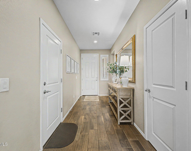 22503 E Calle De Flores -- - Photo Thumbnail 10