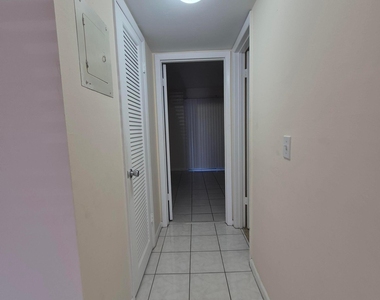 118 Kent H - Photo Thumbnail 4