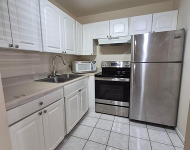 118 Kent H - Photo Thumbnail 2