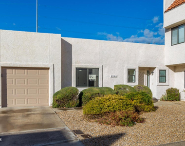 2554 W Kathleen Road - Photo Thumbnail 3