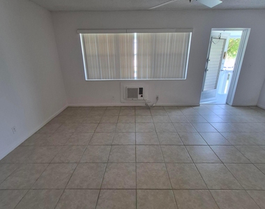 293 Sheffield L - Photo Thumbnail 4