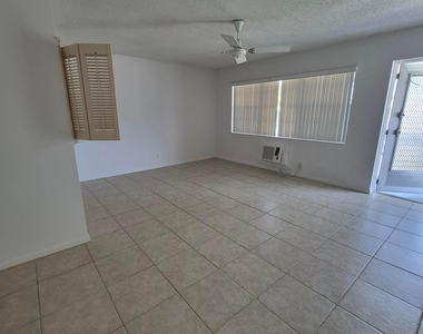 293 Sheffield L - Photo Thumbnail 2