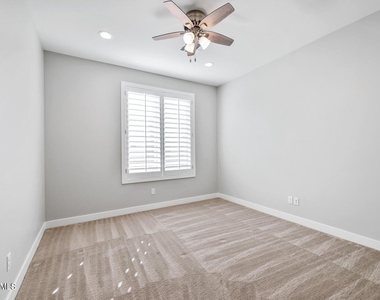 3030 N 38th Street - Photo Thumbnail 24