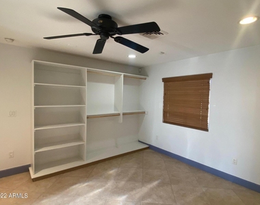 4341 E Vernon Avenue - Photo Thumbnail 12