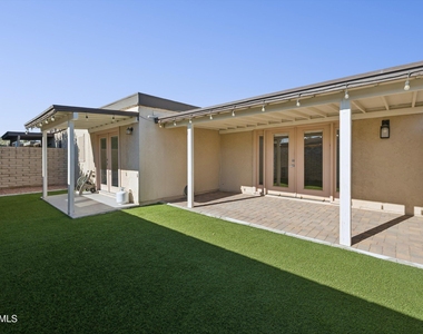 7901 E Plaza Avenue - Photo Thumbnail 35