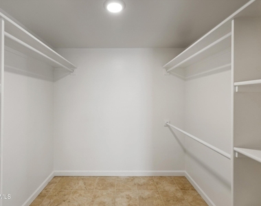 7901 E Plaza Avenue - Photo Thumbnail 26