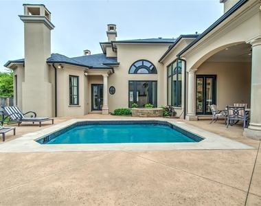 5701 Mistletoe Court - Photo Thumbnail 47