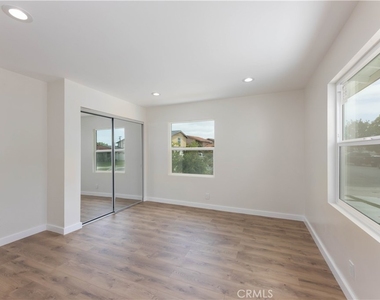 16708 Oleander Circle - Photo Thumbnail 24