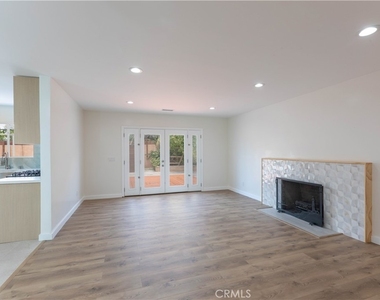 16708 Oleander Circle - Photo Thumbnail 7