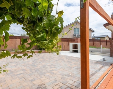 16708 Oleander Circle - Photo Thumbnail 36