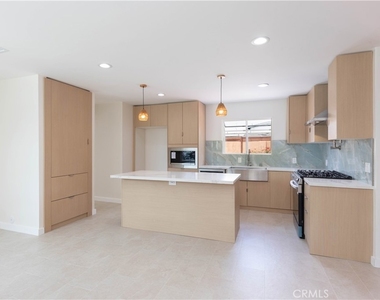 16708 Oleander Circle - Photo Thumbnail 10