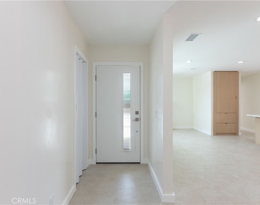 16708 Oleander Circle - Photo Thumbnail 3