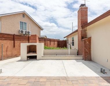 16708 Oleander Circle - Photo Thumbnail 37