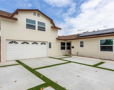 16708 Oleander Circle - Photo Thumbnail 1