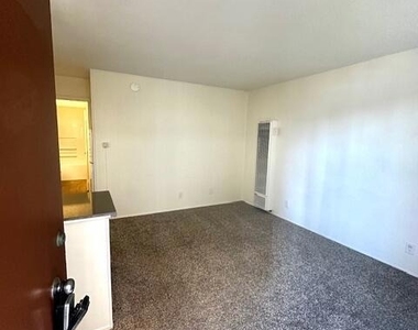 1159 Meta Street - Photo Thumbnail 2