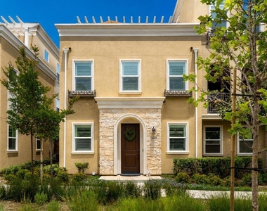 643 Winchester Drive - Photo Thumbnail 3