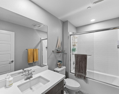 643 Winchester Drive - Photo Thumbnail 21