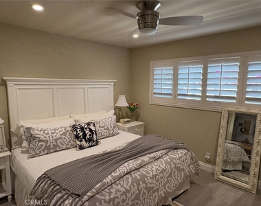 49005 Washington - Photo Thumbnail 5