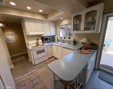 49005 Washington - Photo Thumbnail 2
