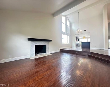 3357 Bent Twig Ln - Photo Thumbnail 2