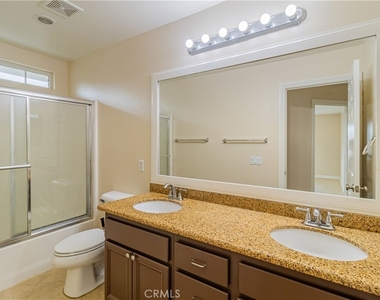 2272 Mary Clare Street - Photo Thumbnail 18