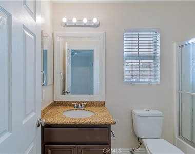 2272 Mary Clare Street - Photo Thumbnail 16