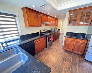 20409 Tufts Circle - Photo Thumbnail 11