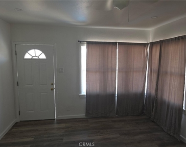 804 Valley Ave. - Photo Thumbnail 1