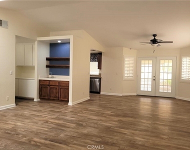 2624 Beech Tree - Photo Thumbnail 3