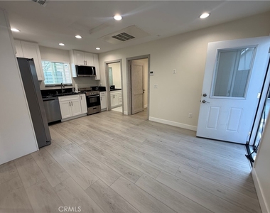 11022 Louise Avenue - Photo Thumbnail 11